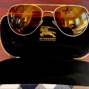 Gold BurberryAviator sunglasses! Authentic